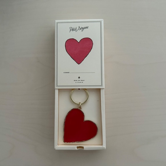 Sezane Heart Keychain - Picture 4 of 5